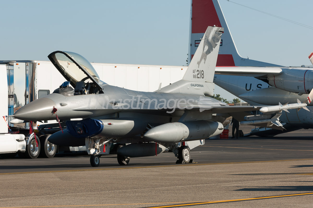 General Dynamics F-16C Fighting Falcon (401) 86-0218 (cn 5C-324)